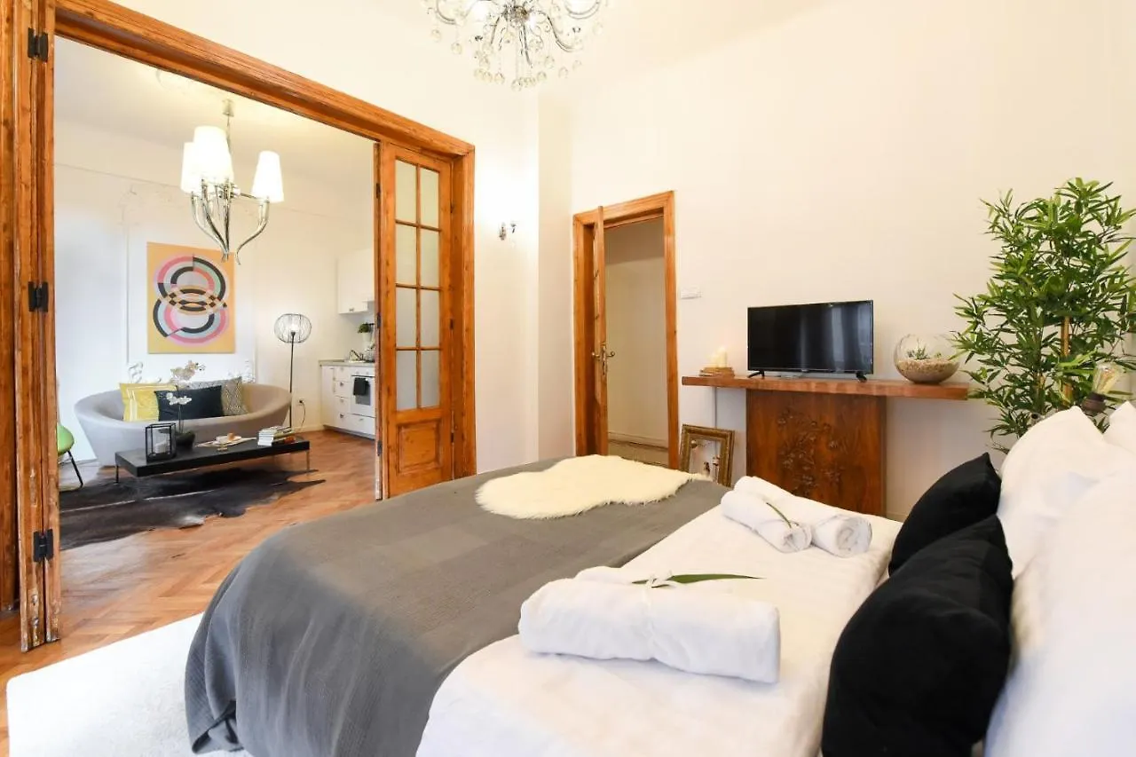 Vintage Elegance, Modern Comfort: 1BR Apartment Overlooking Calea Victoriei Bucharest 0*,  Romania