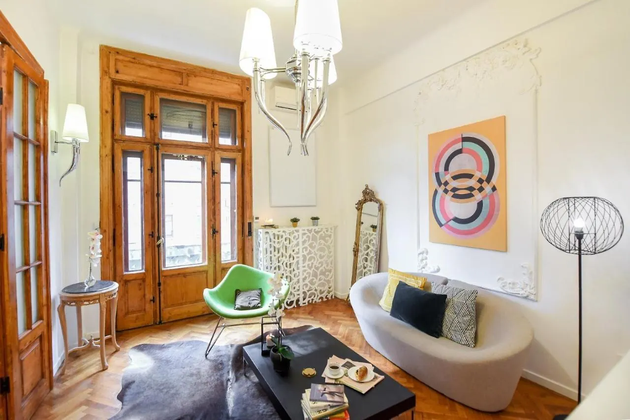 Vintage Elegance, Modern Comfort: 1BR Apartment Overlooking Calea Victoriei Bucharest 0*,